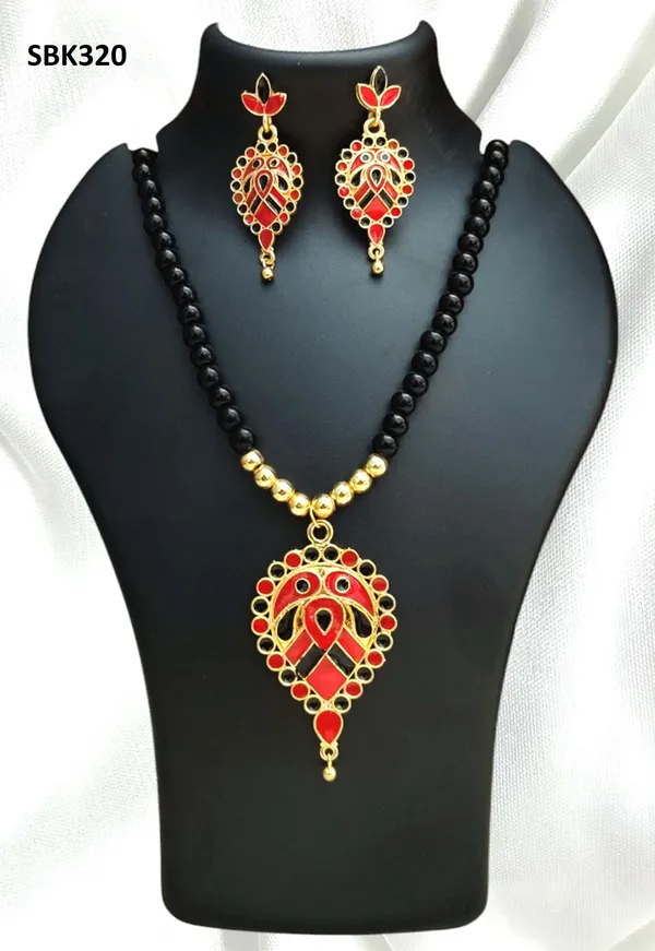 Assamese_Traditional_Copper_Based_Red_Black_Dugdugi_Moni_Tassel_Jewellery_Set