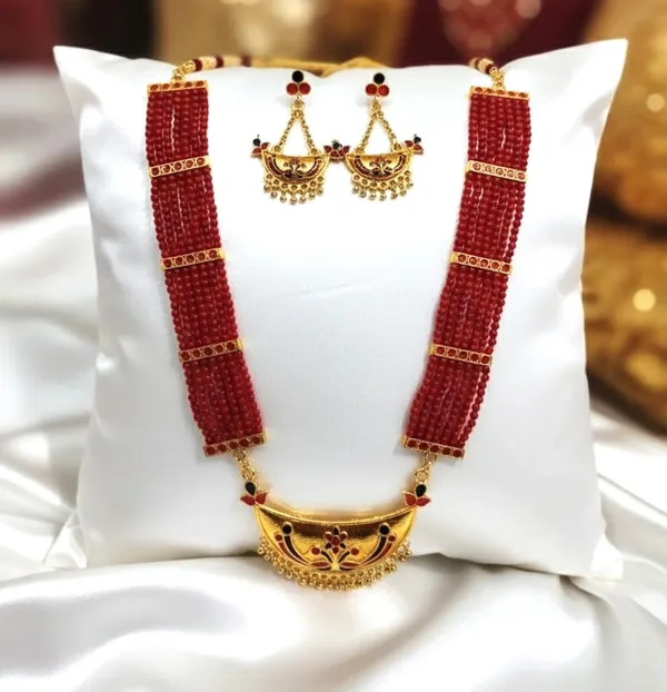 Assamese_Traditional_Red_Colour_Joonbiri_Tassel_Jewellery_Set_For_Women_&_Girls