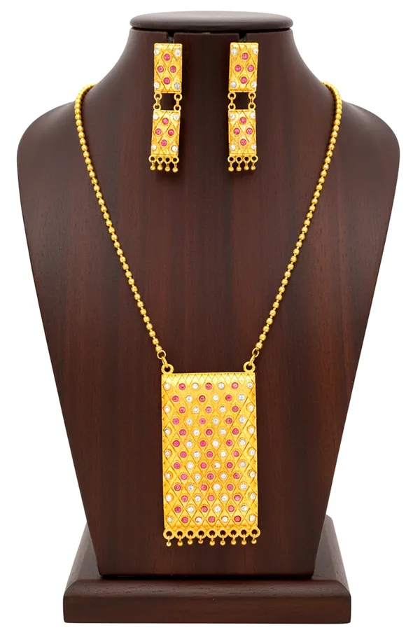 Assamese_Traditional_Gold_Plated_Pink_White_Match_Box_Chain_Jewellery_Set_For_Women_&_Girls