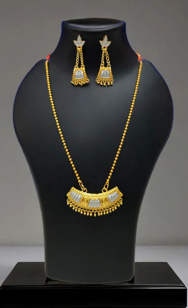 Assamese_traditional_gold_plated_pendant_chain_set_for_women_&_girls