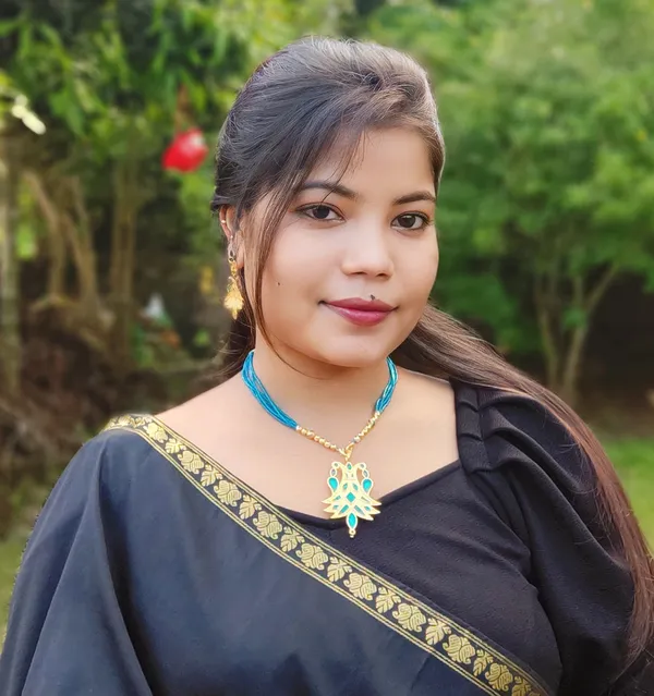 Assamese_Traditional_Gold_Plated_Blue_Meenakari_Pendant_Tassel_Jewellery_For_Women_And_Girls