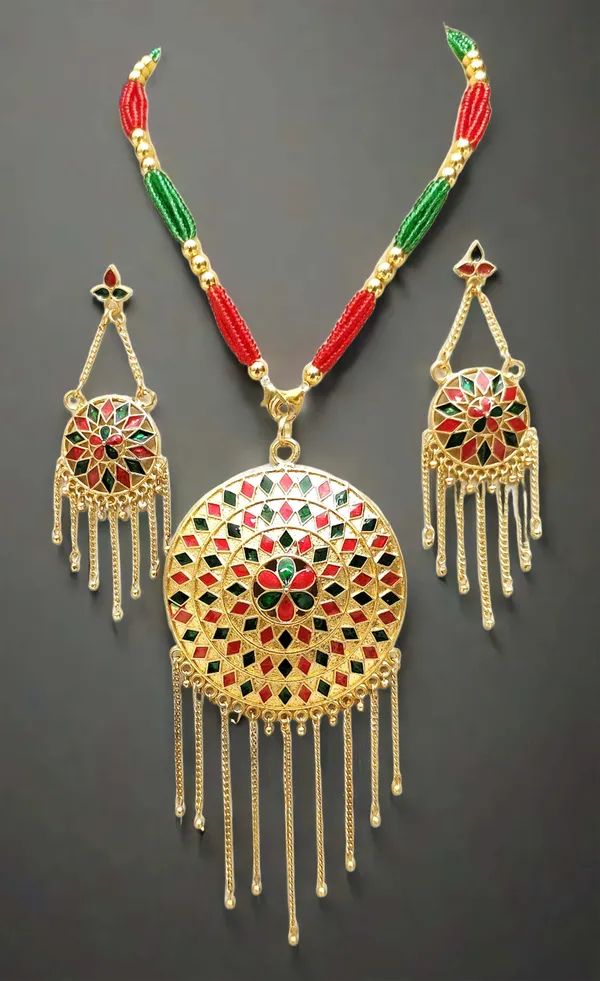 Assamese_Traditional_Red_And_Green_Japi_Jewellery_Set_For_Women