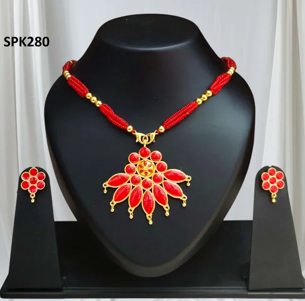 Assamese_Traditional_Copper_Based_Red_Meenakari_Locket_Tassel_Jewellery_Set