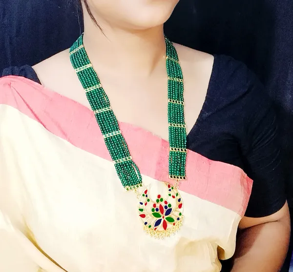Assamese_Traditional_Gold_Plated_Multicolor_Meenakari_Junbiri_Tassel_Jewellery_Set_For_Women