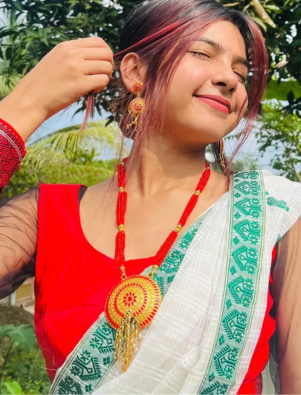 Copper_Based_Assamese_Traditional_Gold_Plated_Red_Meenakari_Japi_Tassel_Jewellery_Set_For_Women_&_Girls