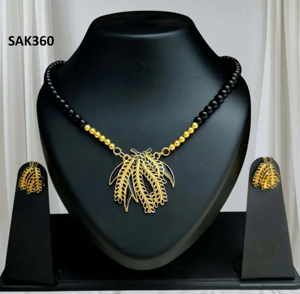 Assamese_Traditional_Copper_Based_Black_Kopou_Phool_Mini_Tassel_Jewellery_Set