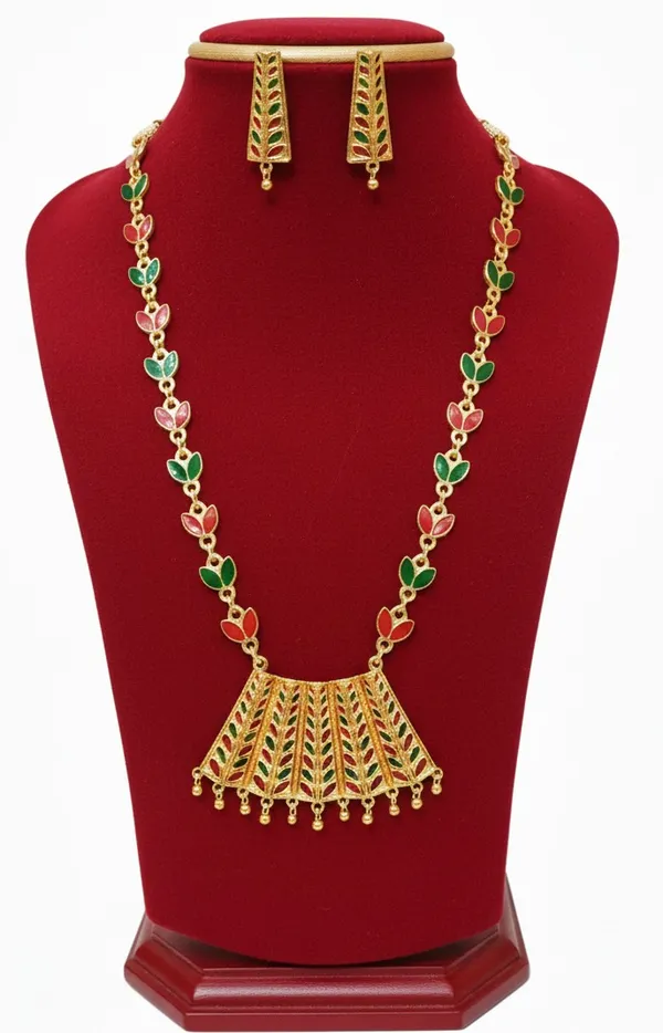 Assamese_Traditional_Red_And_Green_Colour_Jewellery_Set_For_Women