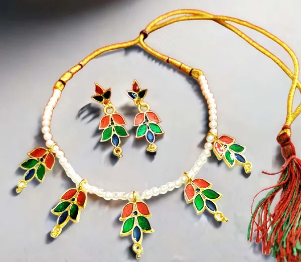 Assamese_Traditional_Gold_Plated_Multicolor_Golpata_Choker_Necklace_Set_For_Women_And_Girl