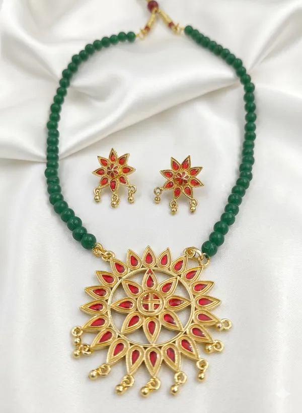 BG_GOLD_Assamese_Traditional_Copper_Based_Sunflower_Green_Moni_Jewellery_Set