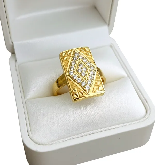 Golden_Rectangular_Diamond-Cut_Cz_Studded_Men's_Finger_Ring_For_Men