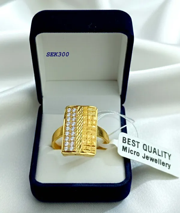 Balaji_Gold_Golden_Dual-Texture_Rectangular_Cz_Men's_Statement_Ring_For_Men