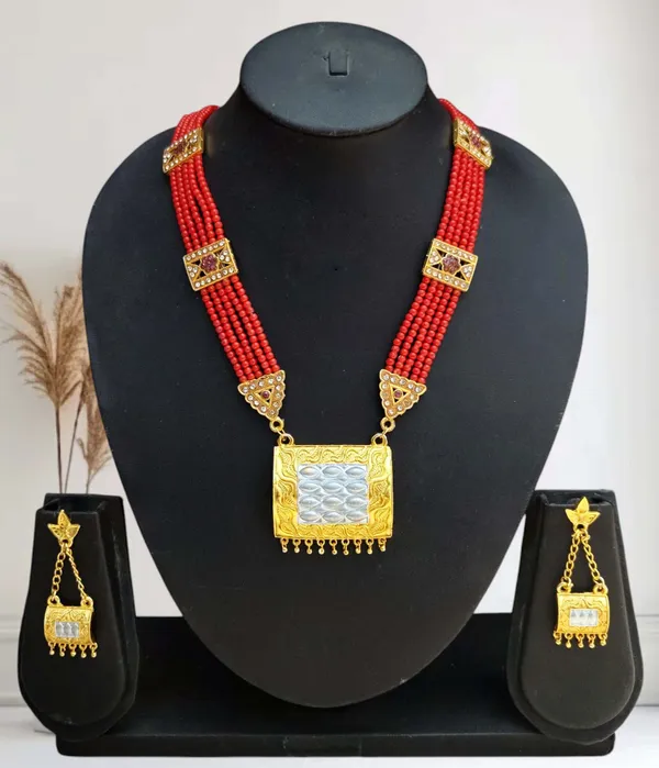 Assamese_Traditional_Gold_Plated_Red_Colour_Tassel_Jewellery_Set_For_Women