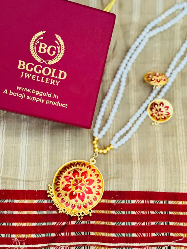 Assamese_Traditional_Copper_Based_Japi_White_Moti_Tassel_Jewellery_Set