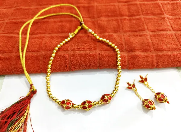 Assamese_Choker_Pendant_Necklace_Set_For_Women_And_Girls