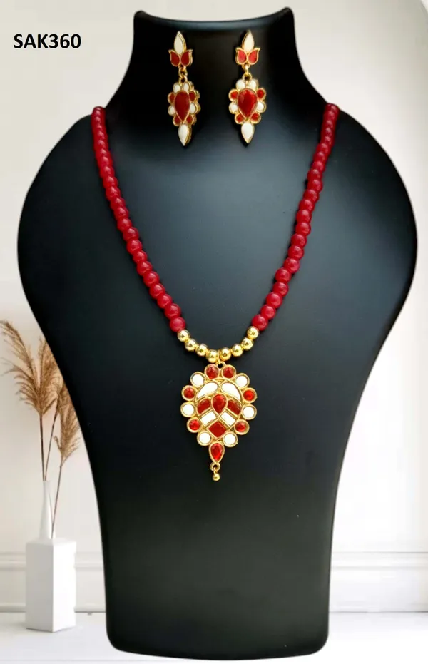 Assamese_Traditional_Copper_Based_Red_White_Dugdugi_Moni_Tassel_Jewellery_Set