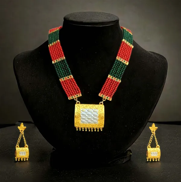 Assamese_Traditional_Gold_Plated_Red_Green_Colour_Tassel_Jewellery_Set_For_Women