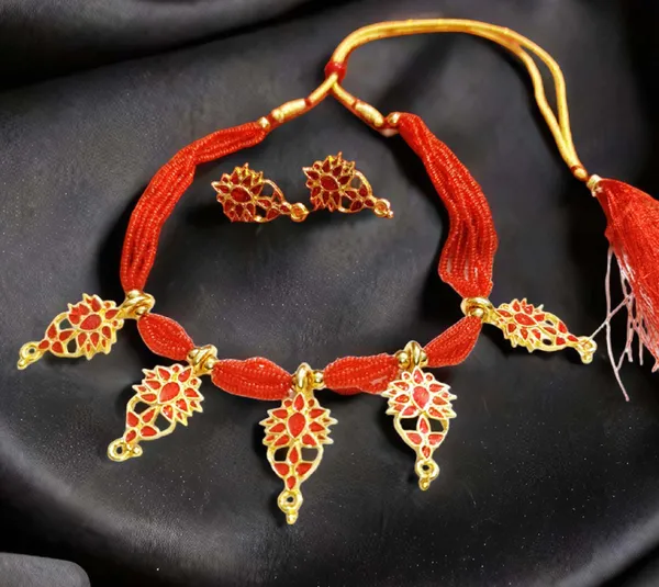 Assamese_Traditional_Gold_Plated_Red_Colour_Tassel_Jethipota_Golpata_Necklace_Set_For_Women
