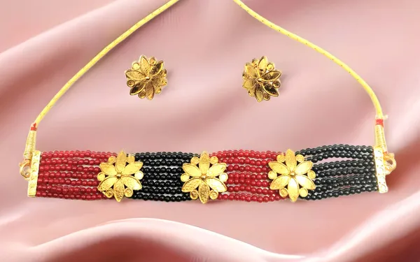 Assamese_Traditional_Gold_Plated_Golpata_Necklace_Set_For_Women_&_Girls