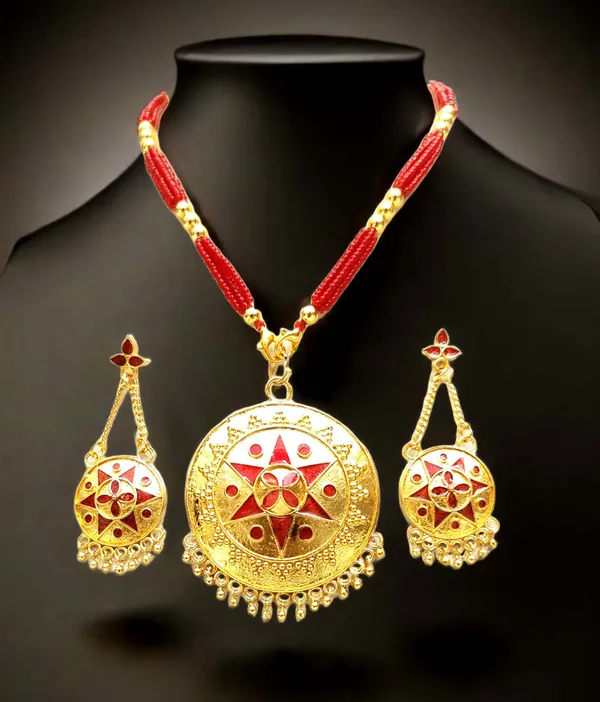 Assamese_Traditional_Gold_Plated_Red_Meenakari_Japi_Tassel_Jewellery_Set_For_Women