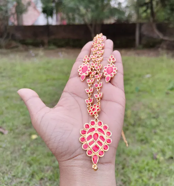 Assamese_Dugdugi-Pati_Jewellery_Set_For_Women