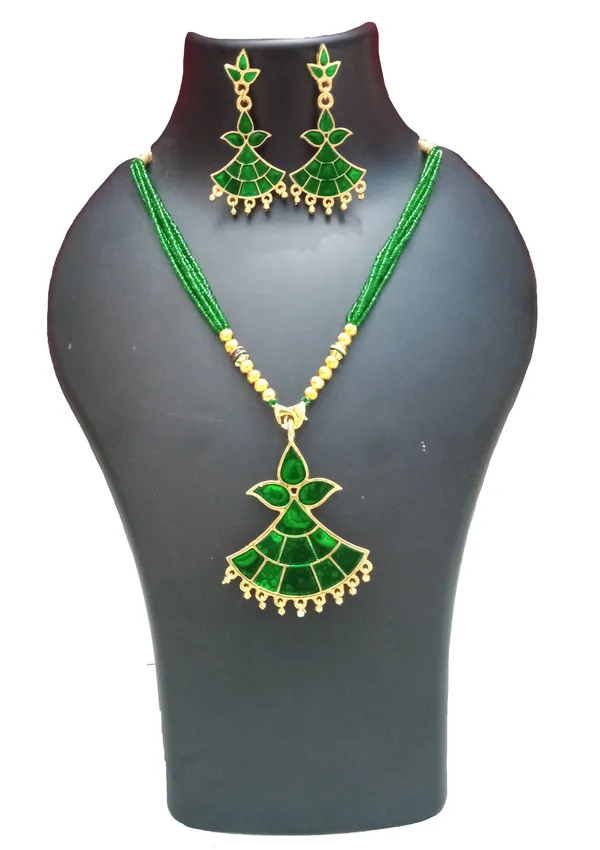 Assamese_Tassel_Necklace_Set_For_Women_And_Girl