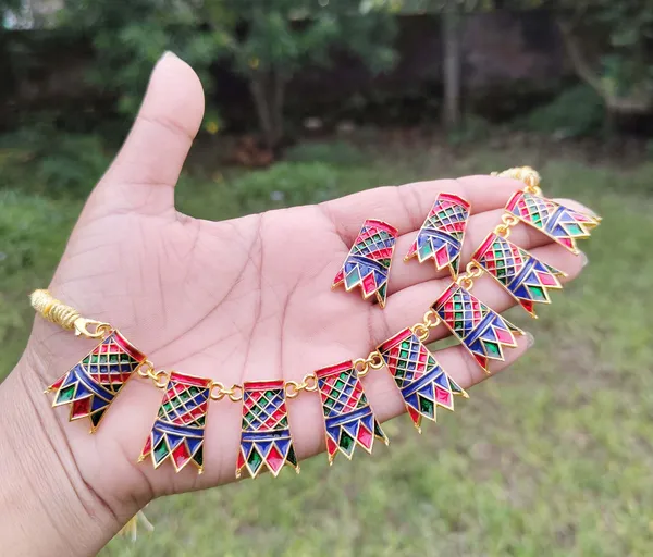 Assamese_Traditional_Gold_Plated_Multi_Colour_Golpata_Choker_Necklace_For_Girls_&_Women