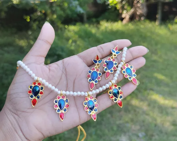 Assamese_Traditional_Gold_Plated_Red_Blue_Colour_Dugdugi_Choker_Necklace_With_White_Pearl_For_Women_And_Girl