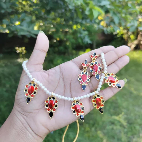 Assamese_Traditional_Gold_Plated_Red_Black_Colour_Golpatta_Choker_Necklace_For_Women_And_Girls