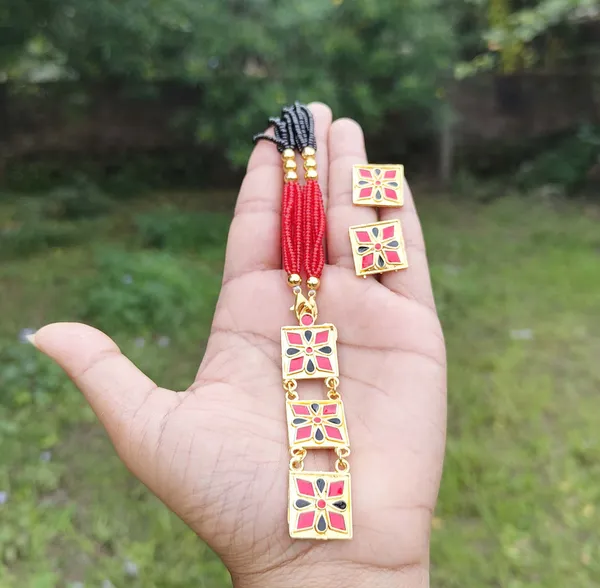 Assamese_Traditional_Gold_Plated_Red_Black_Colour_Pendant_Tassel_Set_For_Women_&_Girls
