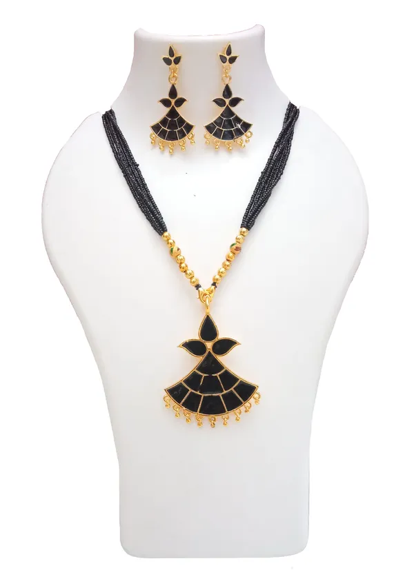 Assamese_Tassel_Necklace_Set_For_Women_And_Girl