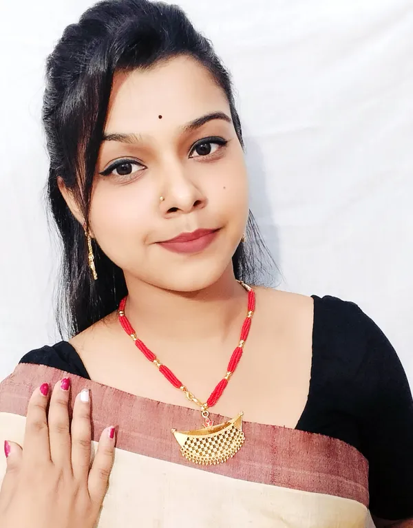 Assamese_Traditional_Gold_Plated_Red_Colour_Joonbiri_Tassel_Jewellery_Set_For_Women