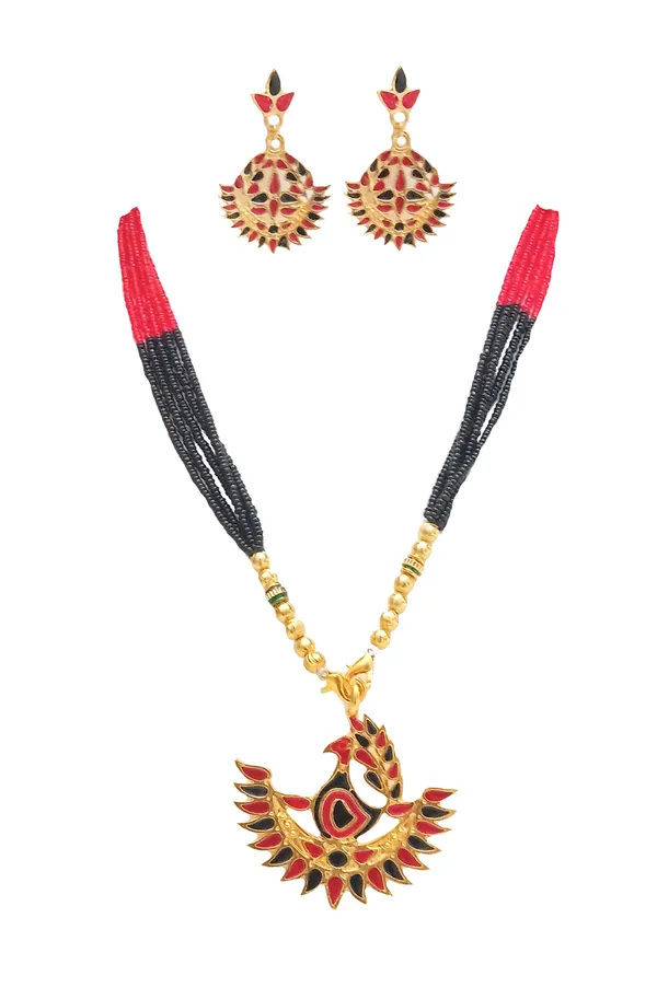 Assamese_Traditional_Gold_Plated_Red_Black_Colour_Mayur_Junbiri_Tassel_Jewellery_Set_For_Girls_And_Women