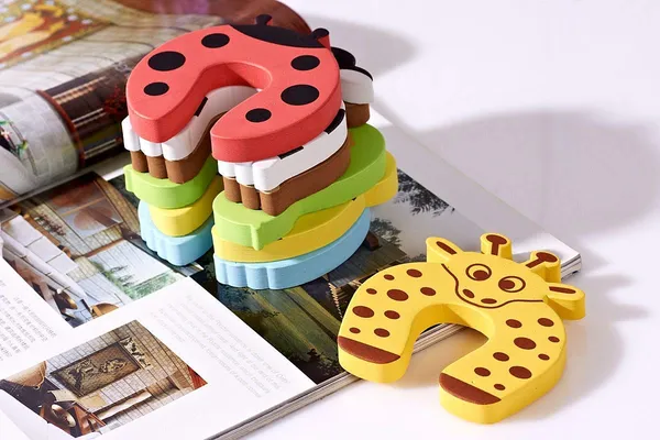 Baby_Safety_Door_Foam_Guard_(Pack_Of_6)