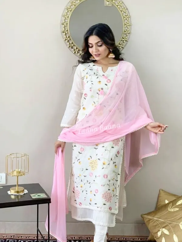 White_Pink_Flower_Cotton_Kurti_With_Pant_And_Dupatta_Set