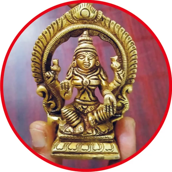 S9031-90_–_Aadhyathmik_Mahalakshmi_with_Makarathoran_Brass_Idol_3.5inch_244g