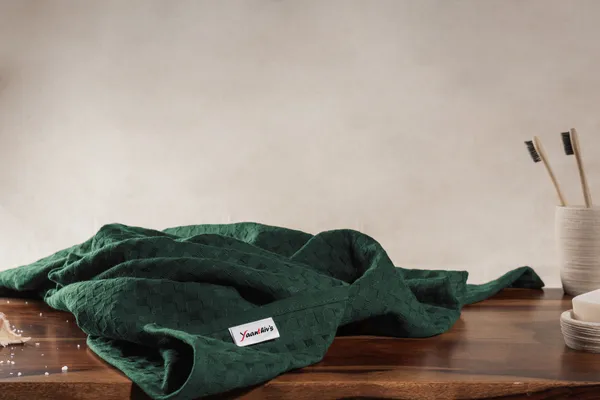 100__%_Cotton_Bath_Towel,_Oliver_Green,_Pack_of_1