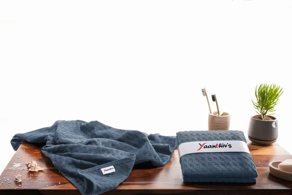 Yaanthiv's_Exoluxury_Waffle_Textured_Bath_Towels,_Pack_of_1,_Blue