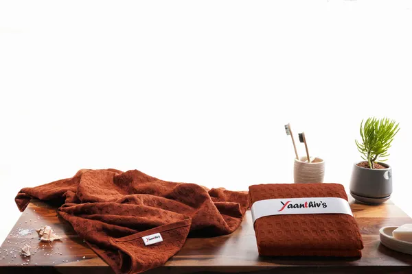 Yaanthiv's_Exoluxury_Waffle_Textured_Bath_Towels,_Pack_of_1,_Khaki
