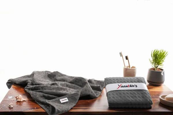 Yaanthiv's_Exoluxury_Waffle_Textured_Bath_Towels,_Pack_of_1,_Grey