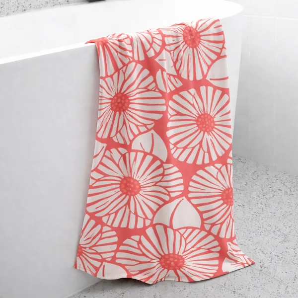 Yaanthiv's_Premium_Printed_Cotton_Bath_Towels_-_EcoLuxury_Range_of_Towels,_300_GSM,_78_CM_X_154_CM,_Washable_and_Quick_Dry_Towels,_Light_Weight,_Fast_Absorbing,_Rich_Elegant_Design_(Pack_of_2,_Pink_and_Blue)