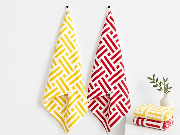 Yaanthiv's_Premium_Printed_Cotton_Bath_Towels_-_EcoLuxury_Range_of_Towels,_300_GSM,_78_CM_X_154_CM,_Washable_and_Quick_Dry_Towels,_Light_Weight,_Fast_Absorbing,_Rich_Elegant_Design_(Pack_of_2,_Yellow_Red)
