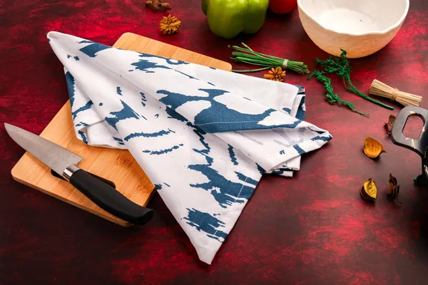 Yaanthiv's_Printed_Kitchen_Napkins_-_Pack_of_12_Cotton,_Soft_&_Absorbent_Reusable_Cloth_Napkins_for_Dining,_Parties_&_Everyday_Use_Machine_Washable_&_Eco-Friendly,_(Size-_18_X_28_Inch,_Boigen_Printed)
