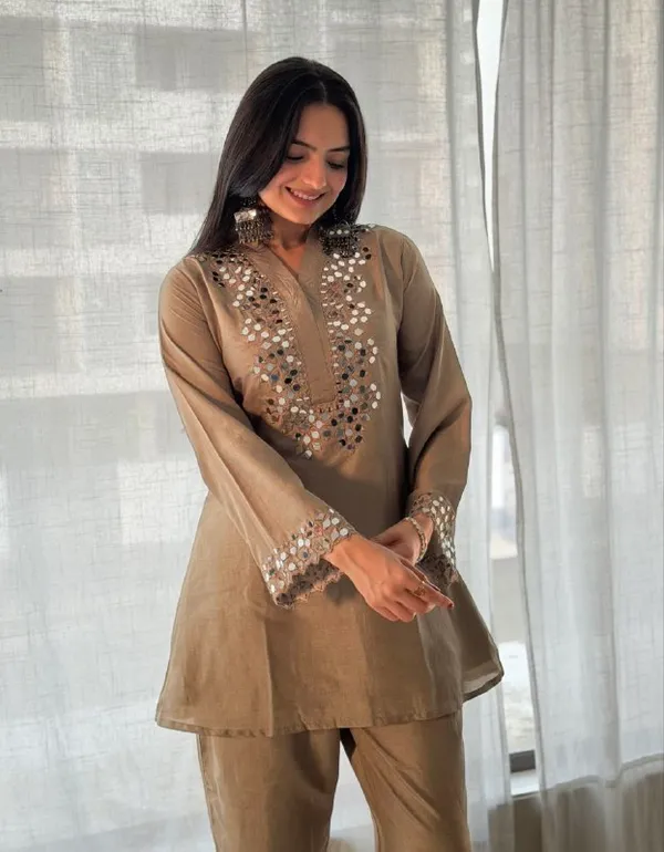 A_coordinated_Short_Kurti_and_Trouser_set