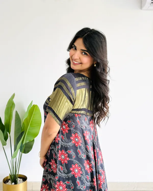 Artisan_Bronze_Flora_Kaftan