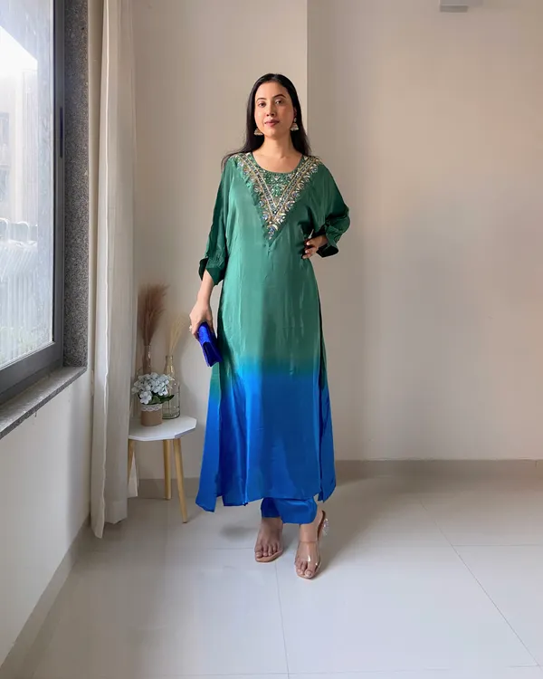 Emerald_Tide_Ombre_Kurta_Set
