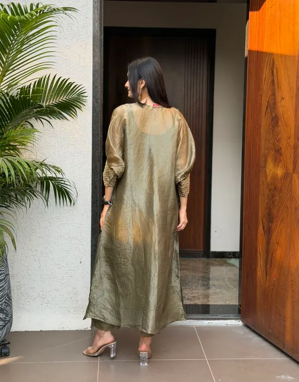 Glazed_Olive_Crush_Silk_Set.