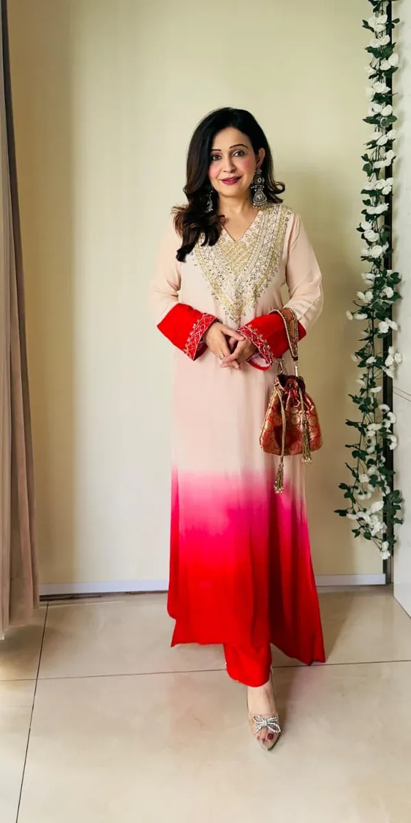 Gulnaar_Ombre_Kurta_Set