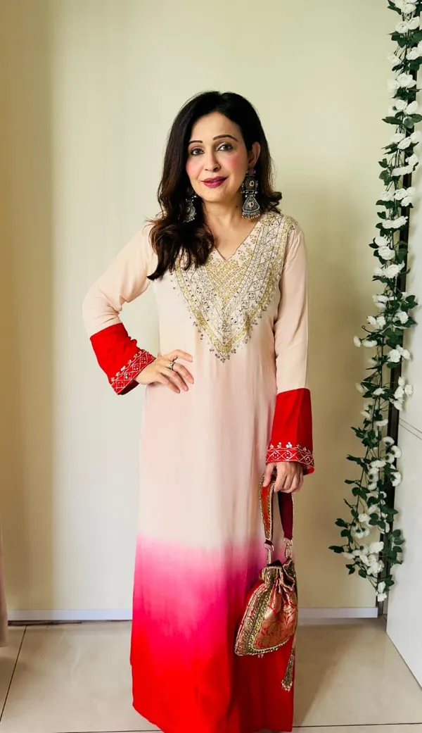 Gulnaar_Ombre_Kurta_Set