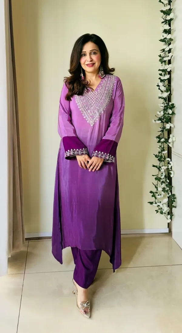 Gulnaar_Plum_Ombre_Kurta_Set