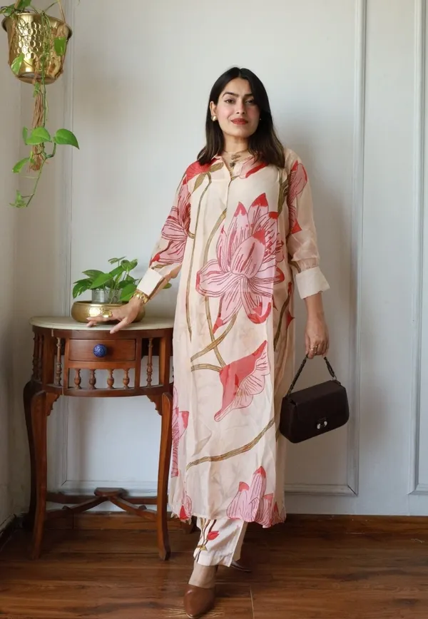 Lotus_Bloom_Natural_Crepe_Co-ord_Set
